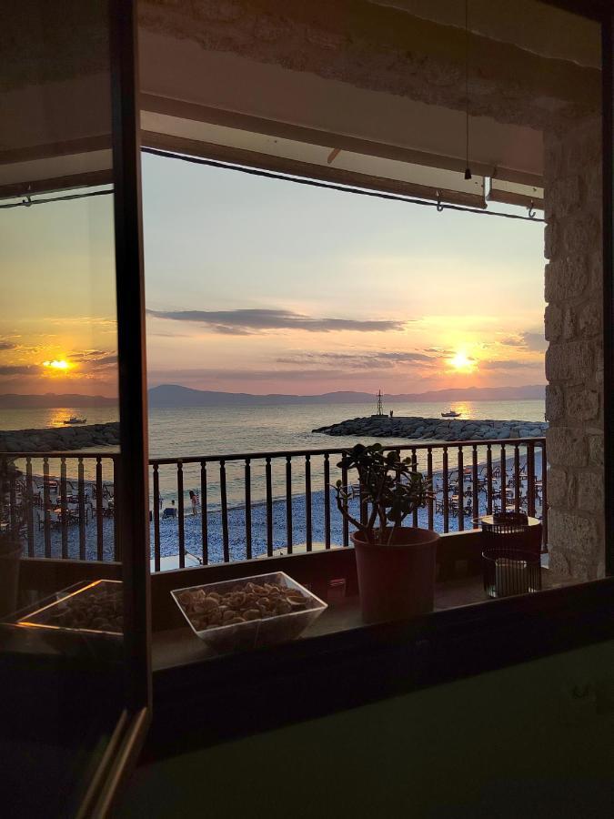 Apartamento Marvel Sea View 1 Akrogiali Exterior foto